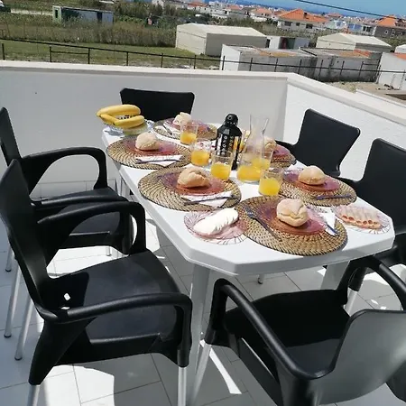 Atlantic View House בית נופש